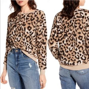 Hiatus Animal Print Fleece Sweatshirt Size M